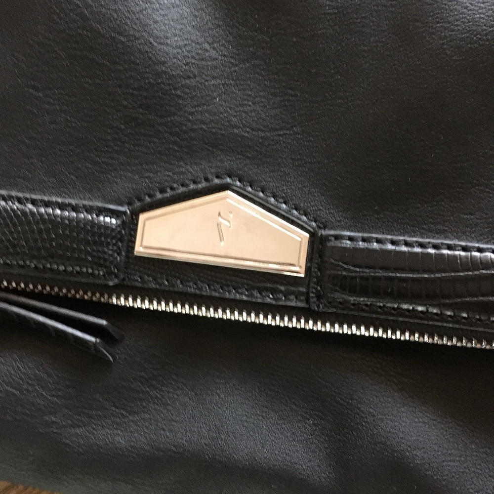 Simply Vera Vera Wang Black clutch bag with black strap